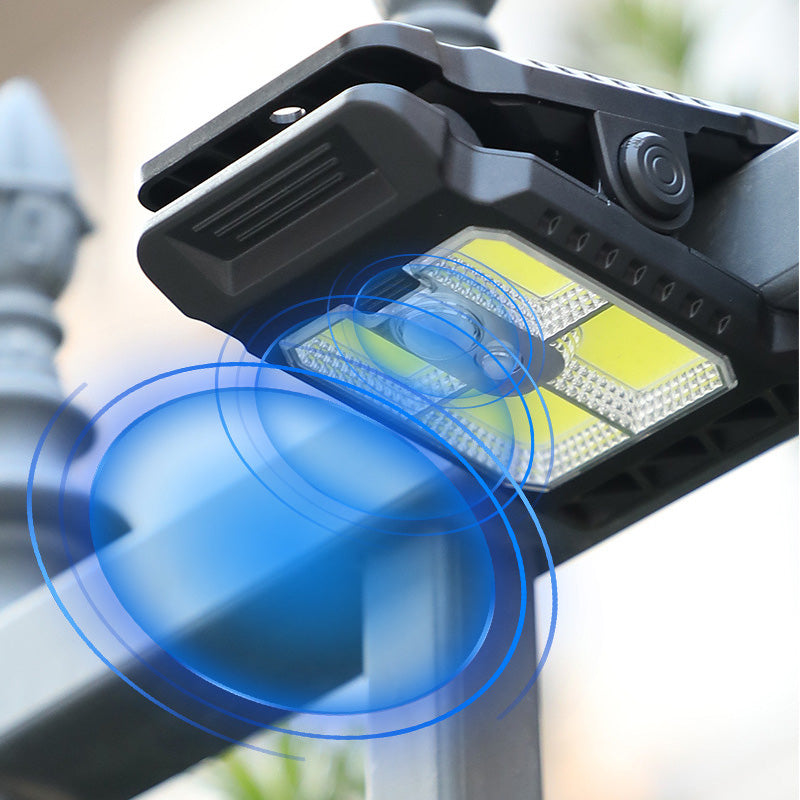 Utendørs solcellelampe med bevegelsessensor