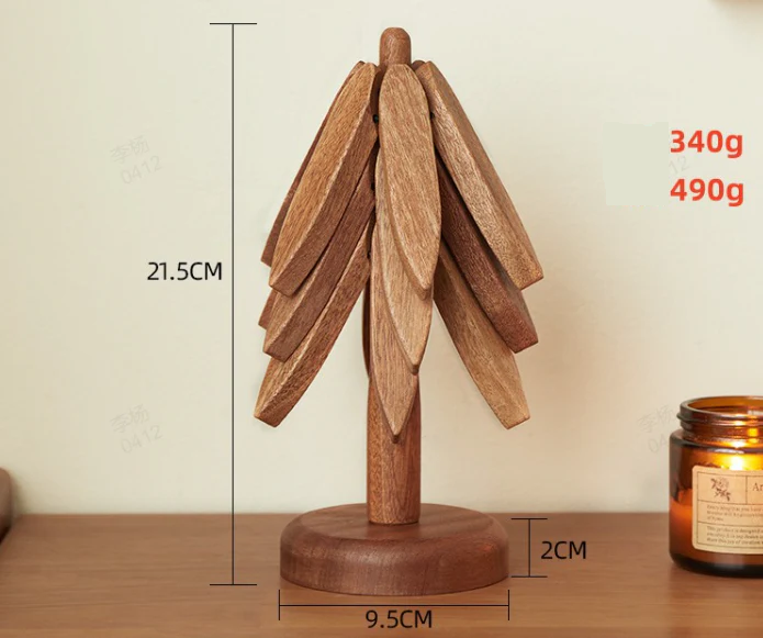Isolerende koppe underlag i massivt tre, juletre design