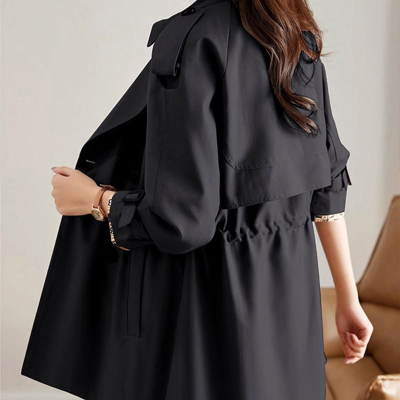 🔥 45% RABATT !!!🔥Slankende trenchcoat i mellomlengde for kvinner med jakkeslag💝Kjøp 2 ， GRATIS FRAK