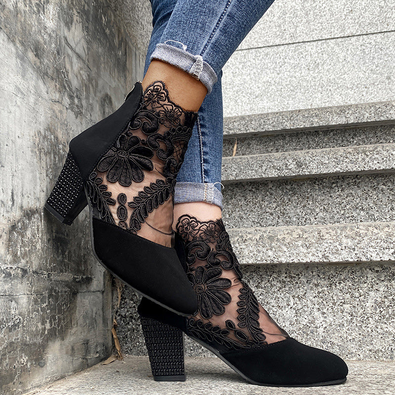 👢✨Sommerlige, Elegante Høye Hæler med Blonder for Kvinner