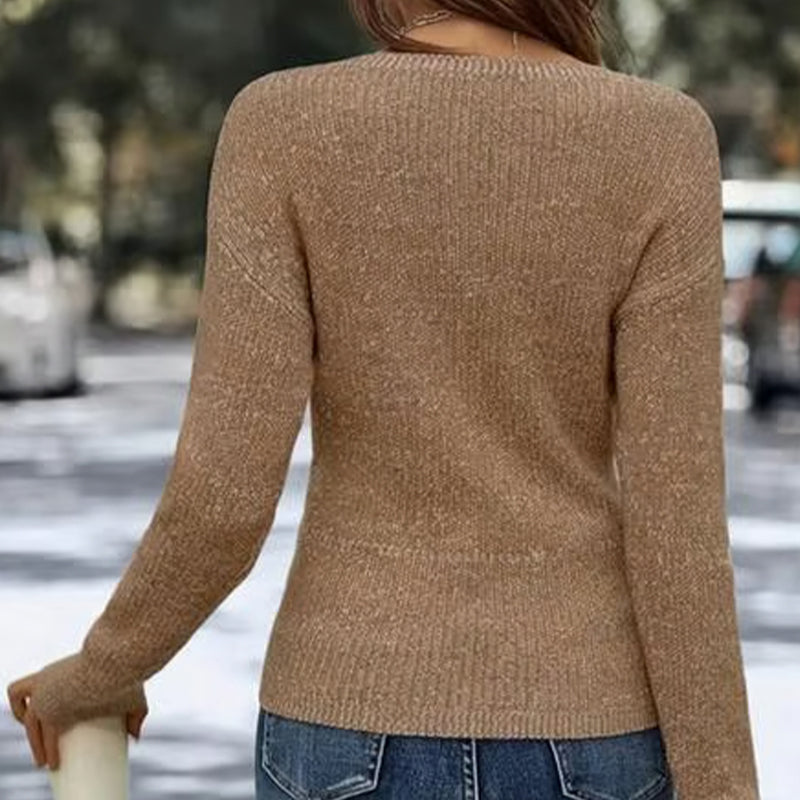 Elegant, uformell strikket topp med V-hals til kvinner