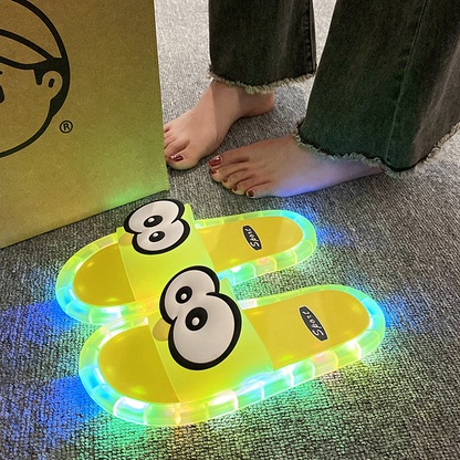 נעלי בית מצוירות עם תאורת LED
